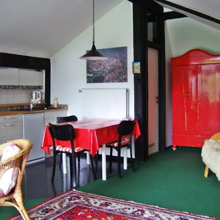 Idyllische Stadtrandwohnung شقة
