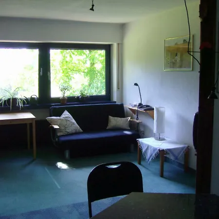 Idyllische Stadtrandwohnung شقة
